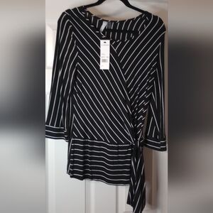 NY Collection Black & White Opposing Striped Long Sleeve Top With Side Sash SZ M